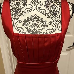 Strap sleeves satin dress. Calvin Klein. Sz 6. Red. Pleating detail at bust.